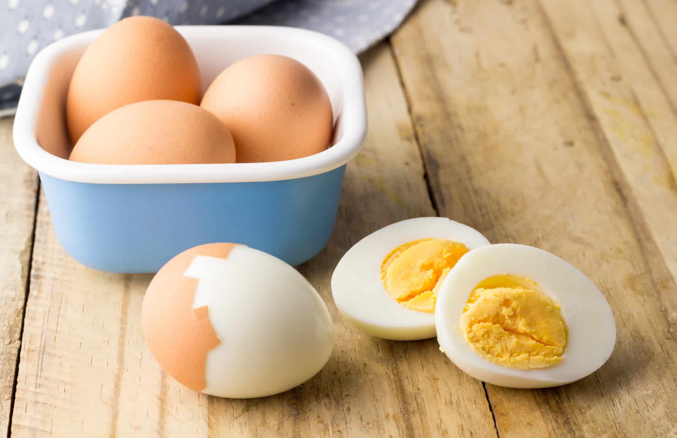 Como conservar ovo cozido por mais tempo? Descubra!