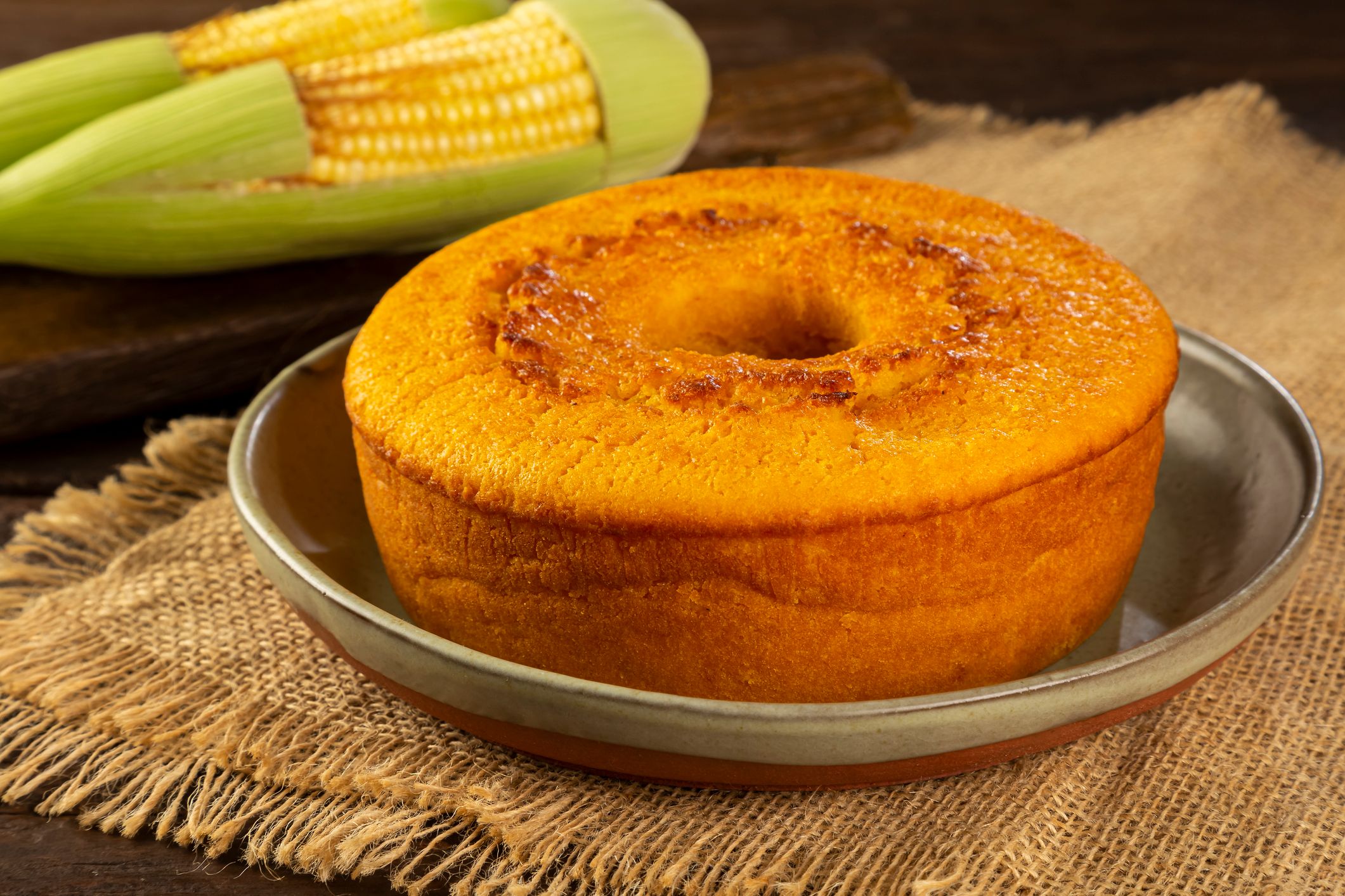 Receita do dia: Aprenda a fazer bolo de Milho para Festa Junina